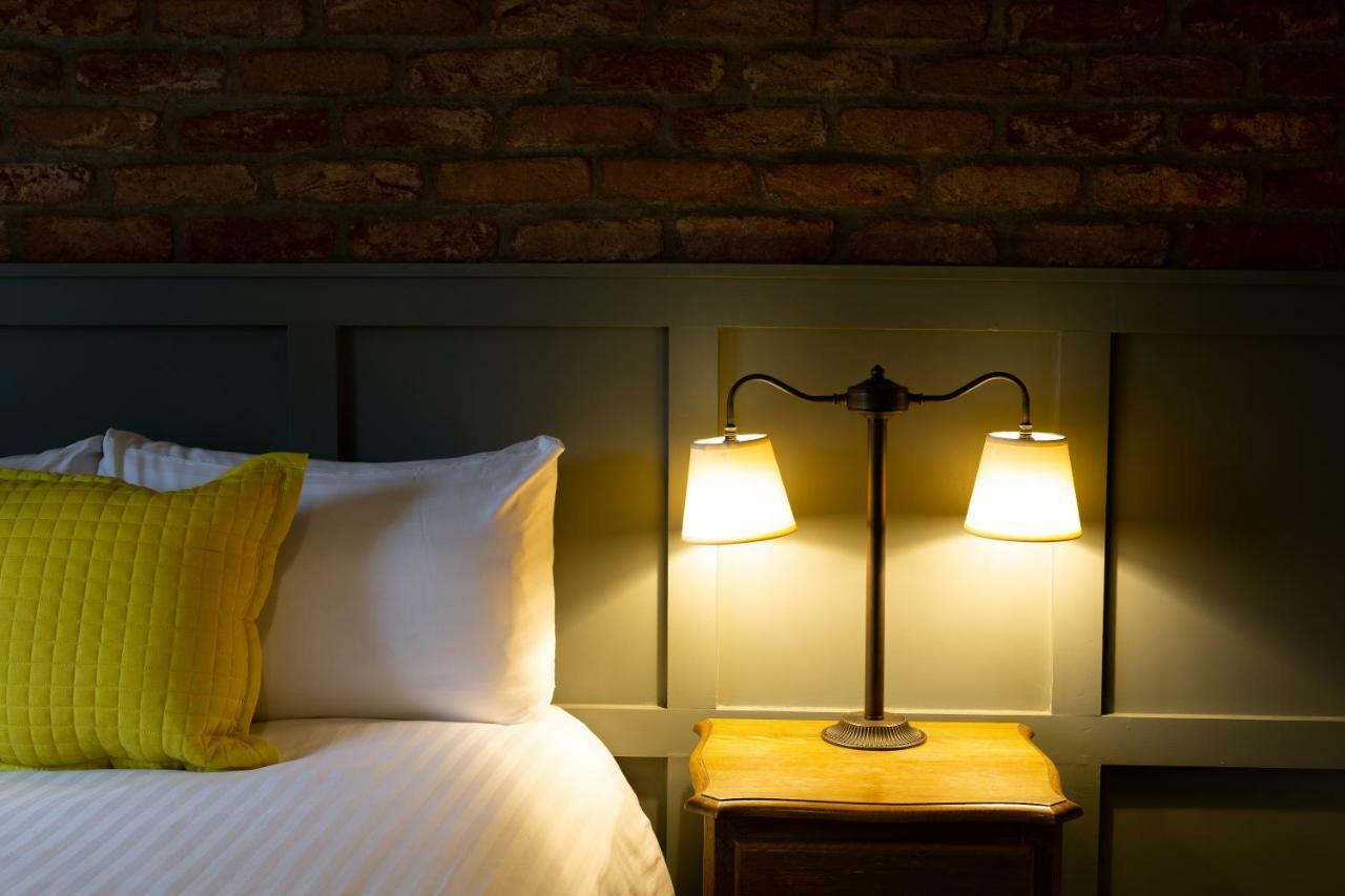 The Poacher Inn Hook  Zimmer foto